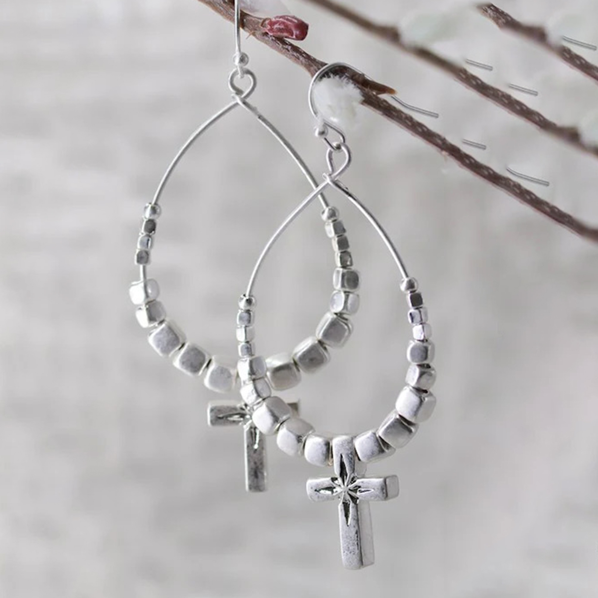 Earrings-Eden_Merry-Cross-Loop.png