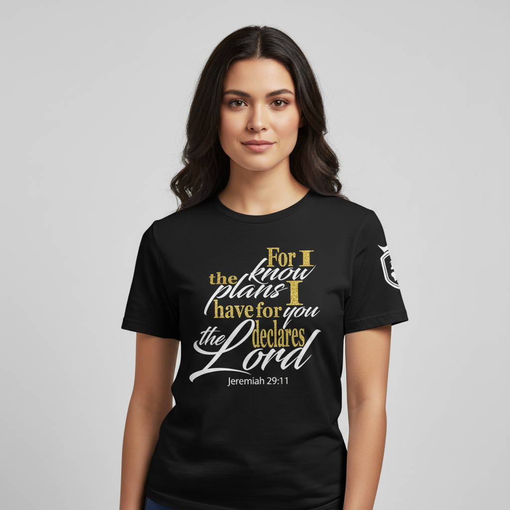 female-model-gold-glitter-design.png